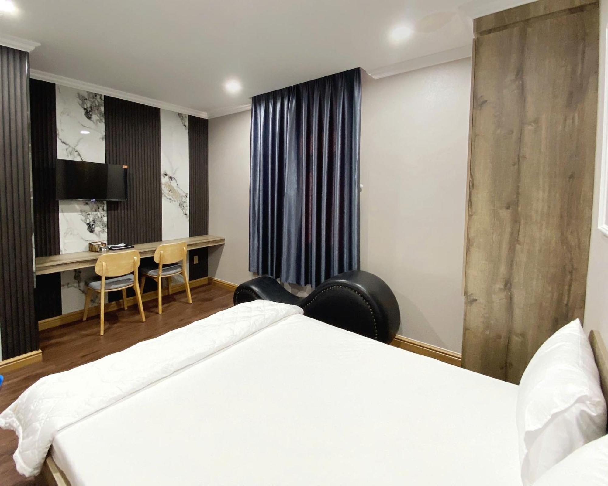 Thanh Binh Premium Hotel Cidade de Ho Chi Minh Exterior foto