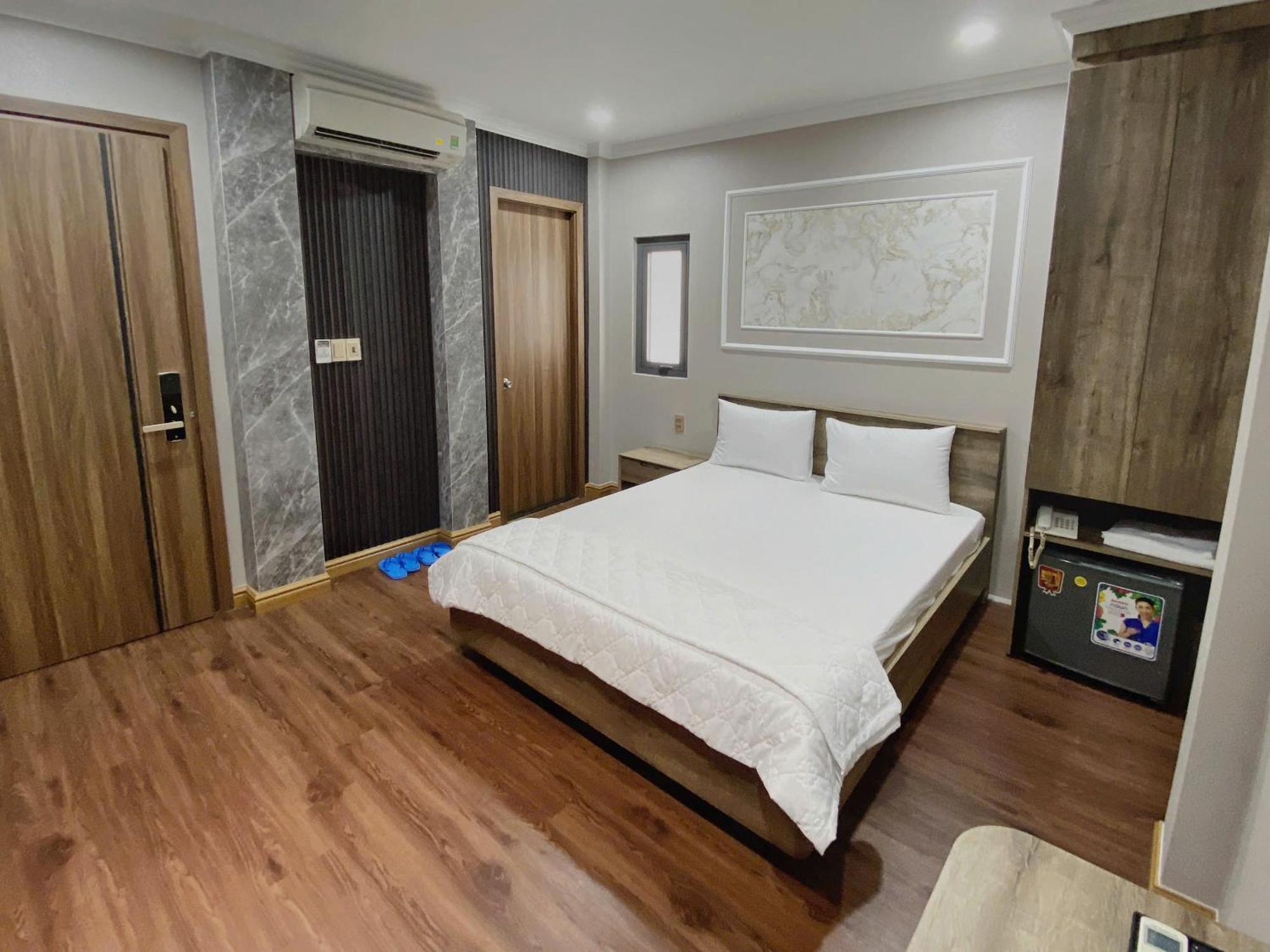 Thanh Binh Premium Hotel Cidade de Ho Chi Minh Exterior foto