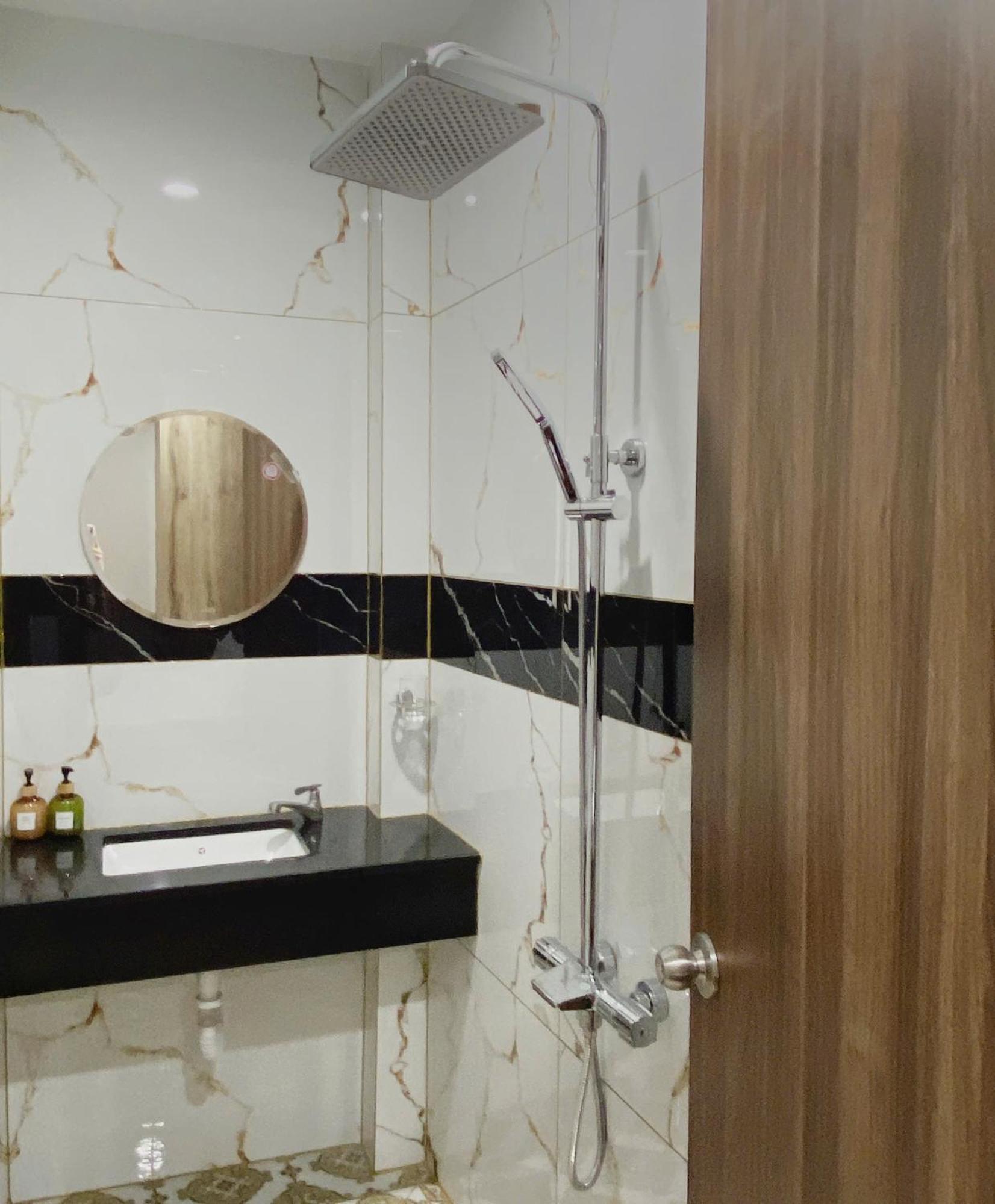 Thanh Binh Premium Hotel Cidade de Ho Chi Minh Exterior foto